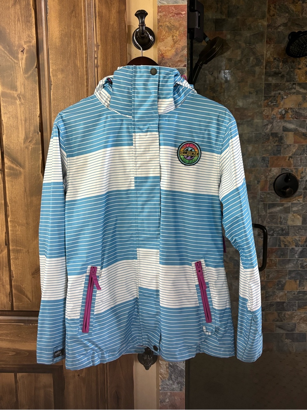 Billabong Women’s Ski & Snowboard Jacket